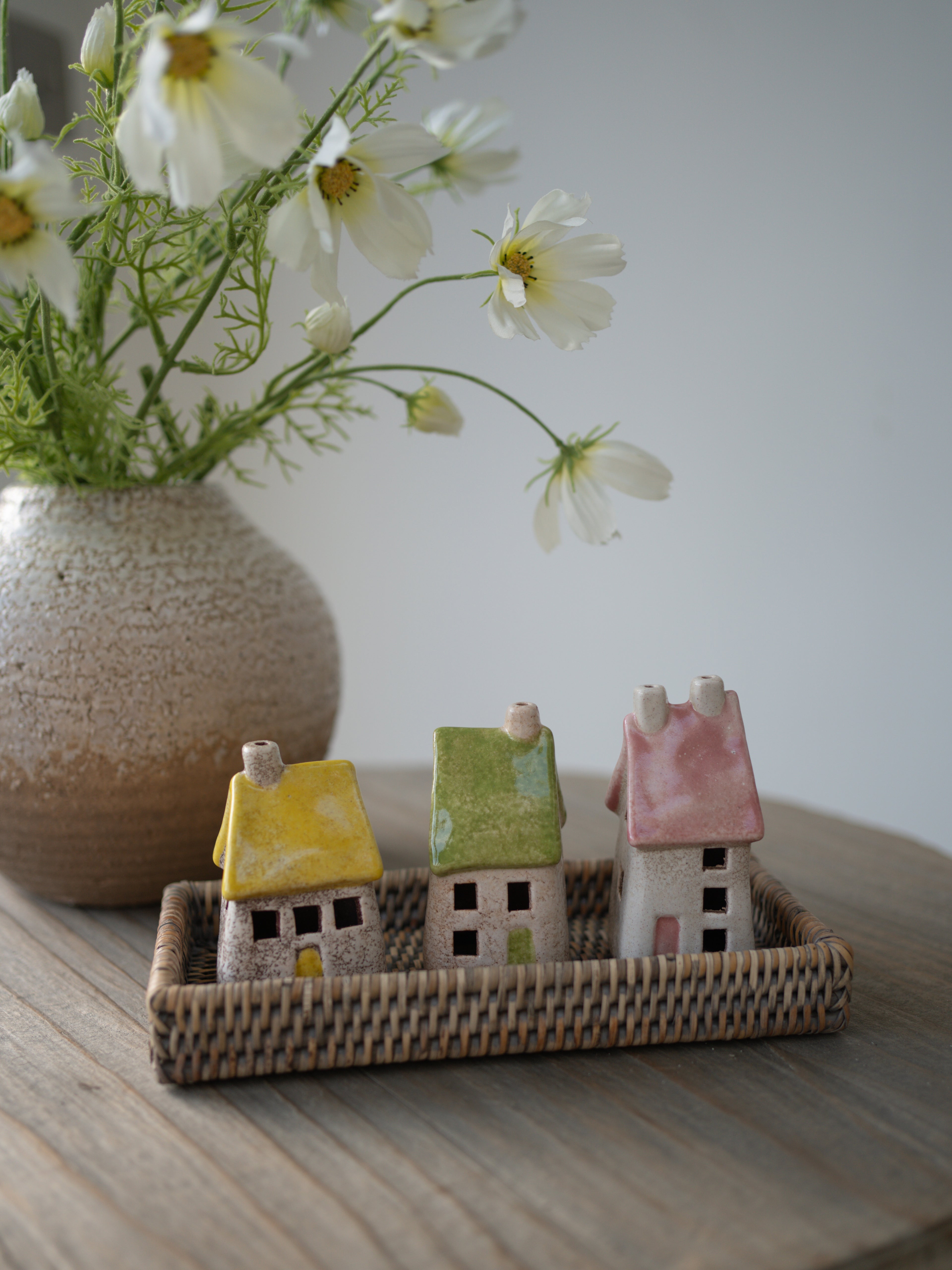 Faux White Cosmos, Crackle Vase, Rattan Tray and Ceramic Houses Bundle