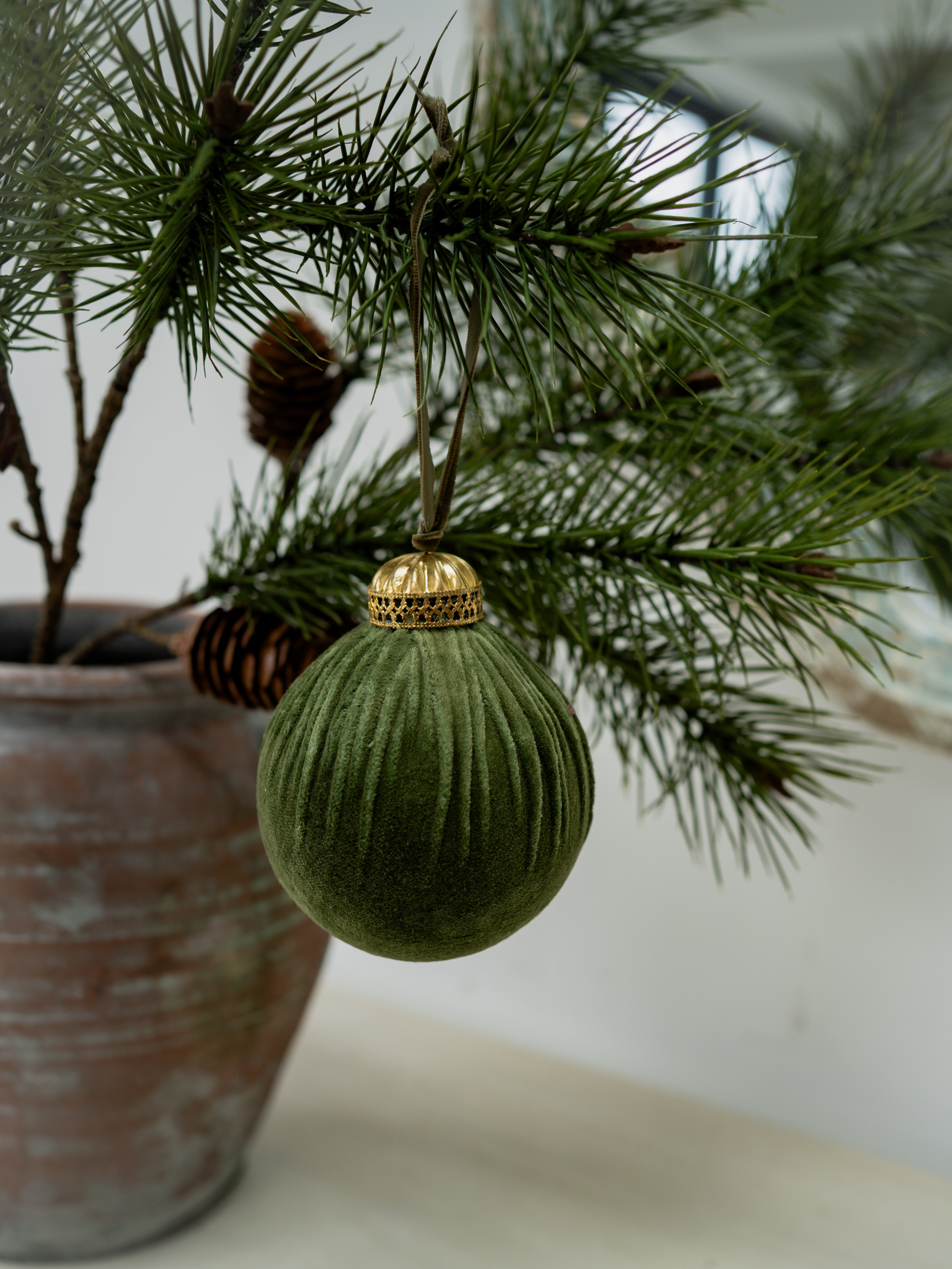 Forest Green Velvet Christmas Tree Bauble