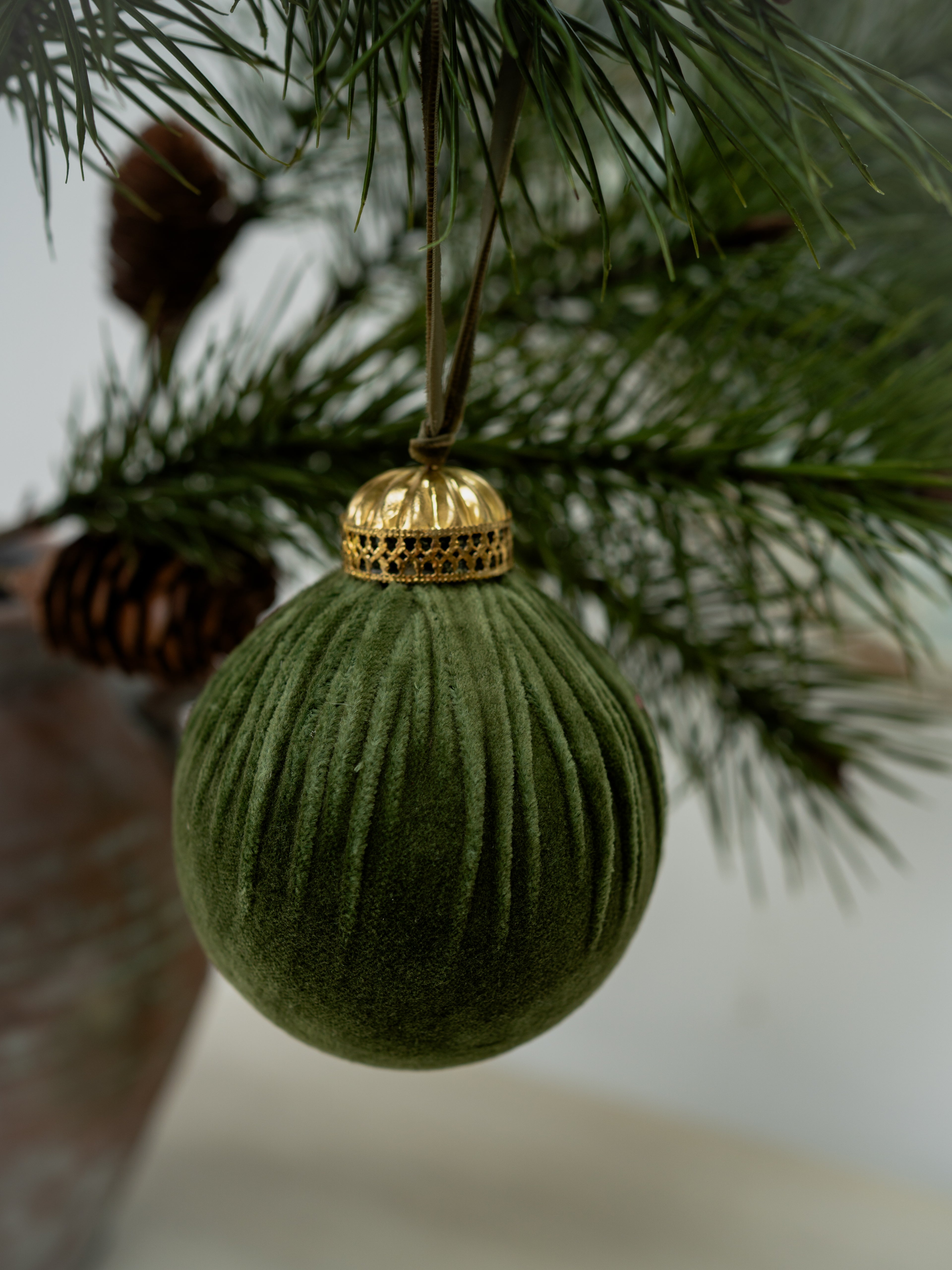 Forest Green Velvet Christmas Tree Bauble