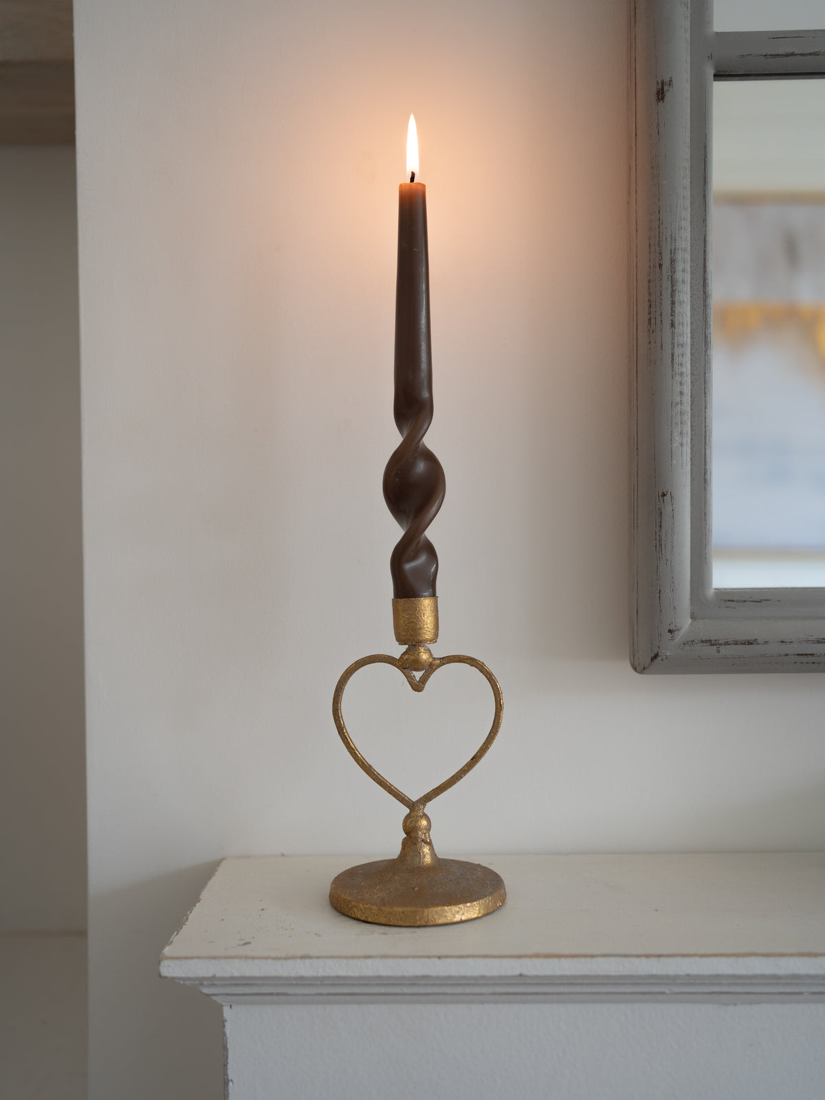 Golden Heart Candlestick with caramel twisted dinner candle