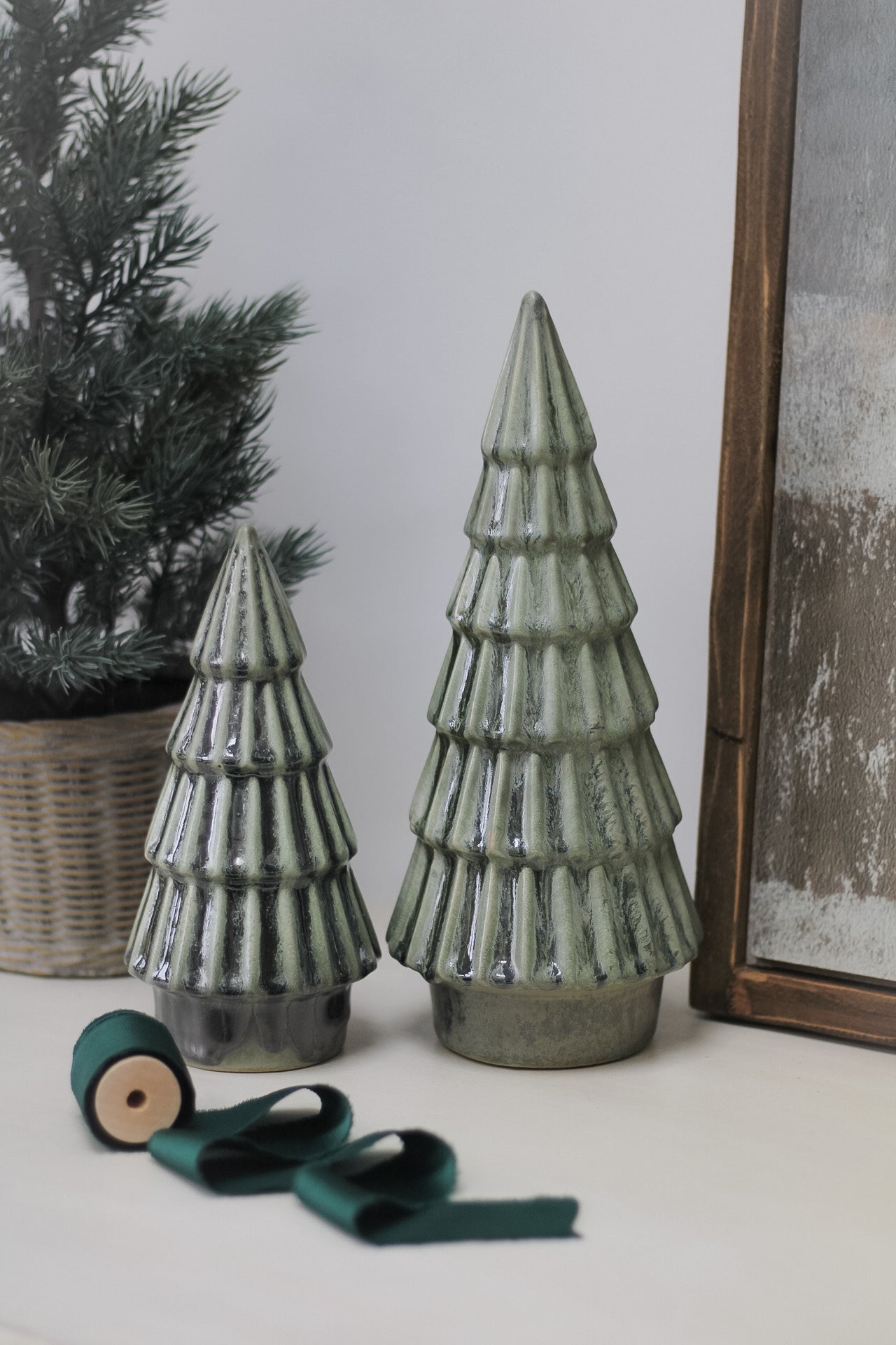 Green Porcelain Christmas Trees 001