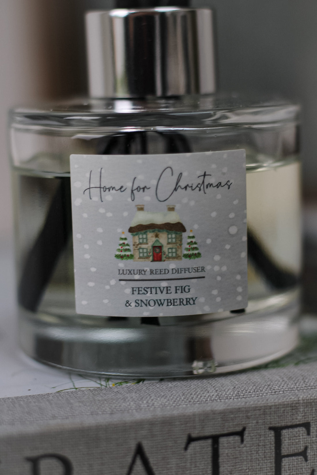 Home for Christmas Festive Fig and Snowberry Reed Diffuser