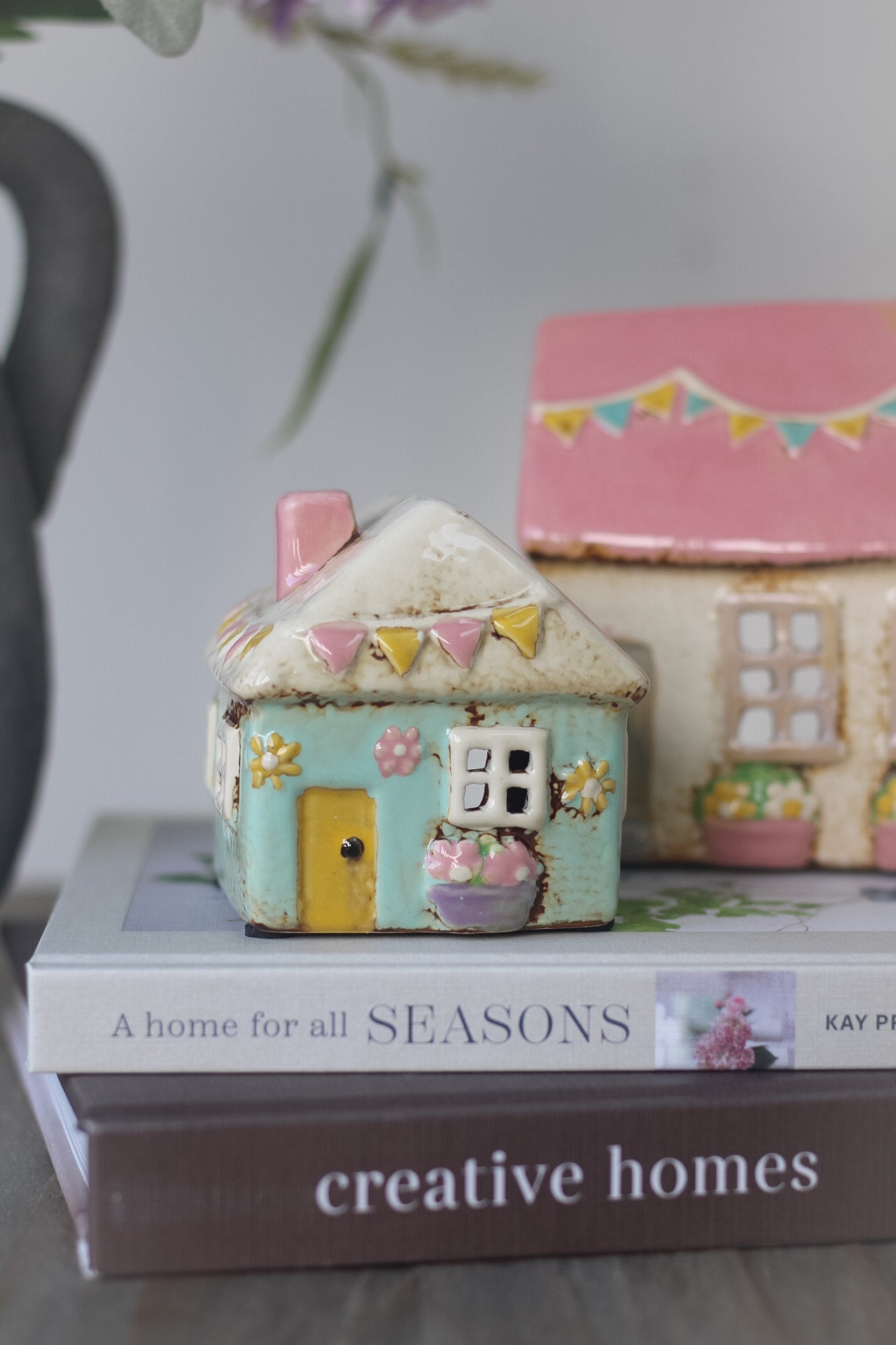 Mini Ceramic Spring Cottage with Bunting Tea Light Holder