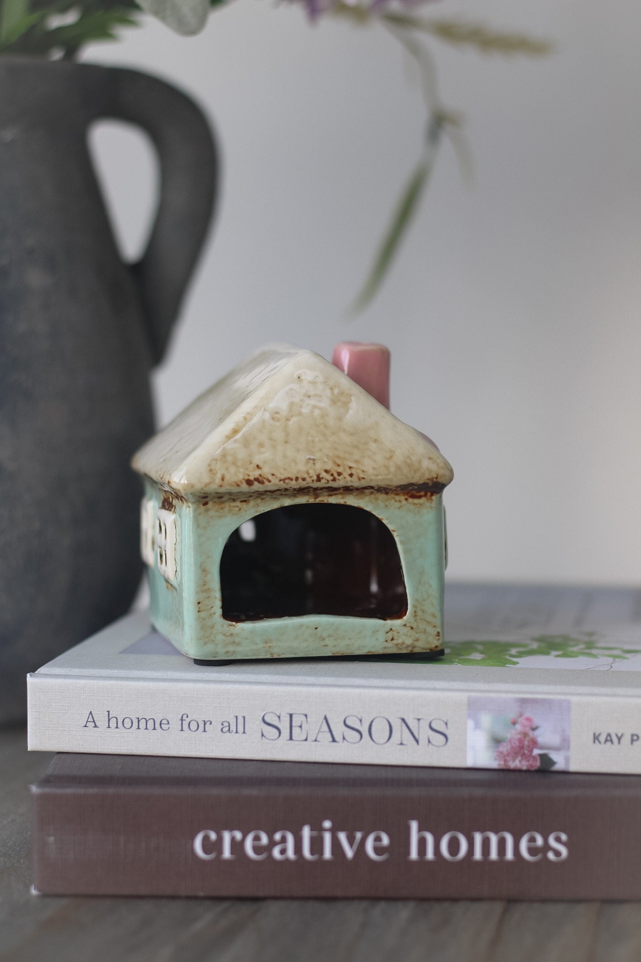 Mini Ceramic Spring Cottage with Bunting Tea Light Holder
