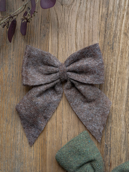 Mocha Bow Clip Christmas Tree Decoration