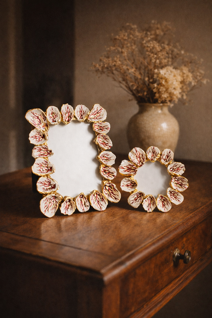 Poseidon Petal Photo Frame