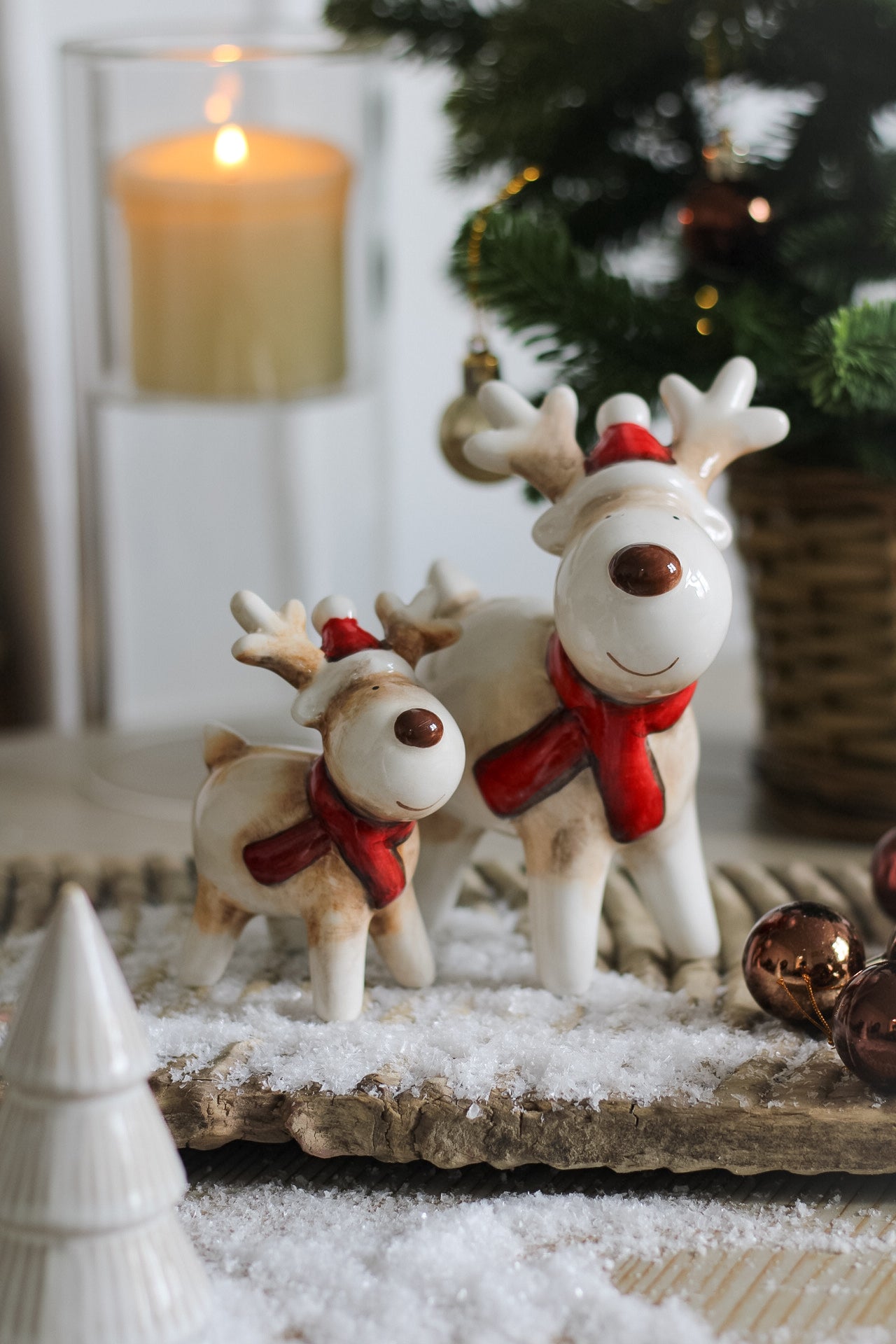 Red &amp; Beige Ceramic Reindeer | Set of 2