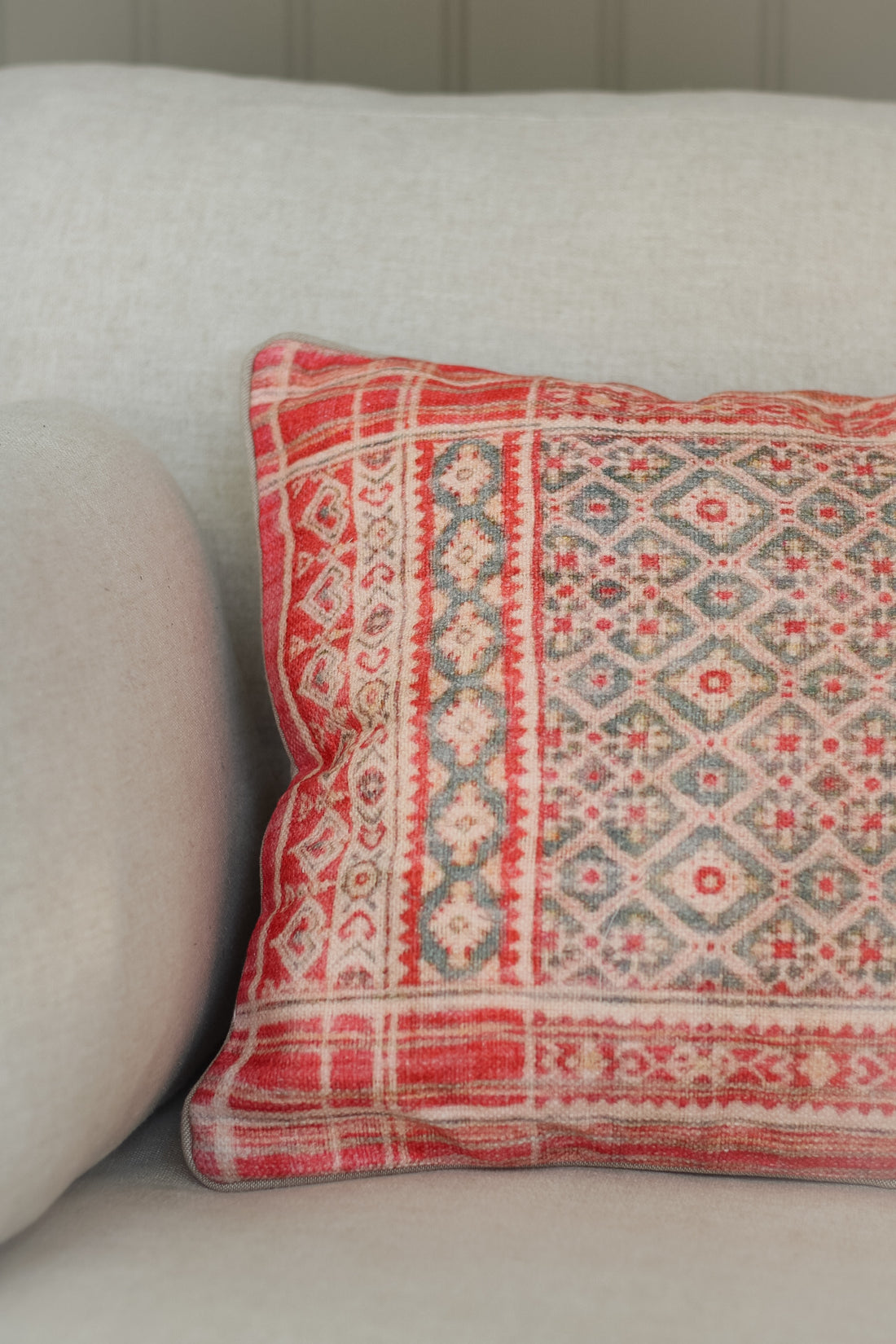 Up close of diamond patterned cushion