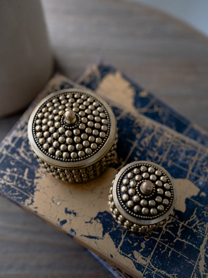 Round Dotted Brass Boxes | Set of 2 003