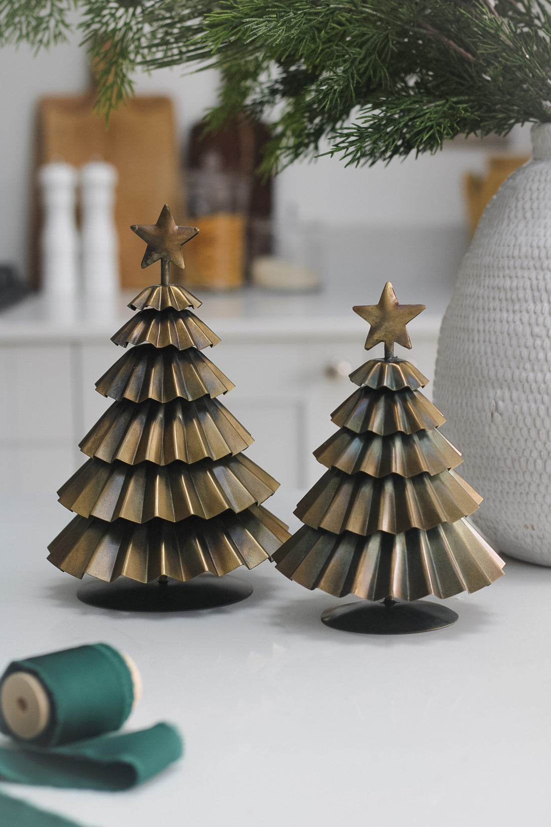 Rustic Fluted Gold Christmas Tree with Star