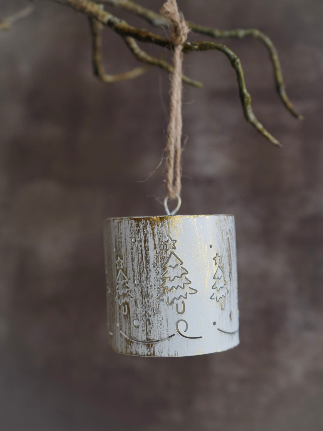 White Christmas Tree Metal Bell Tree Decoration