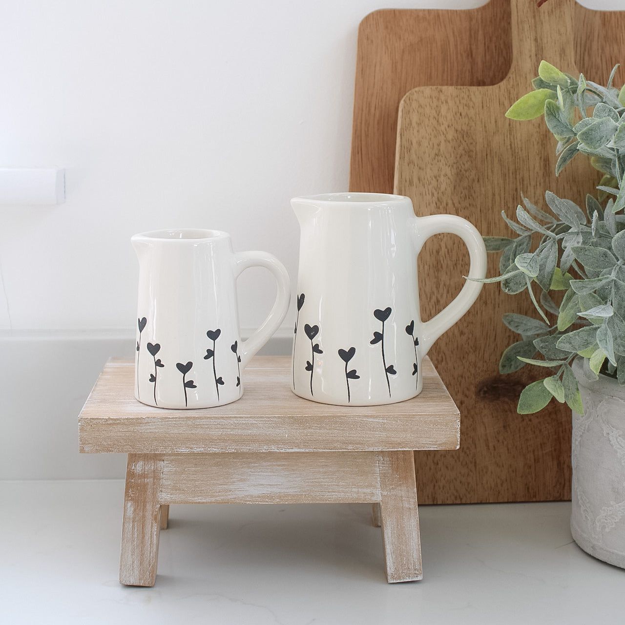 Black Hearts Floral Small Jugs | Set of 2