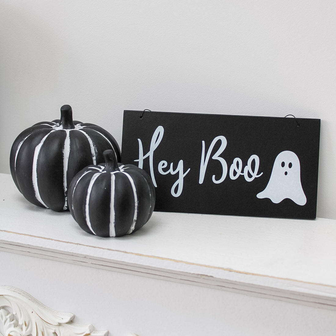 Hey Boo Black Wooden Hanging Sign