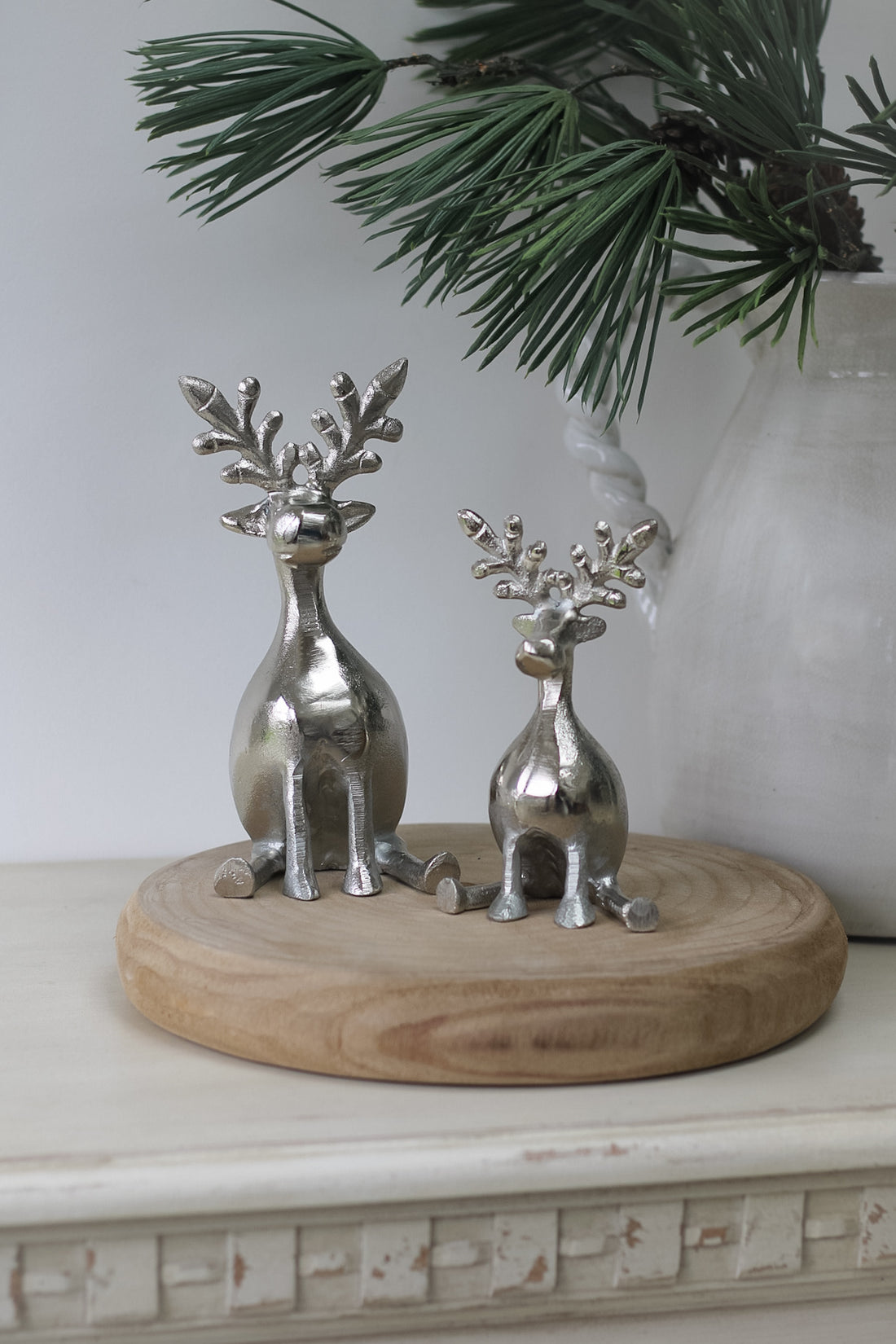 silver metal reindeers