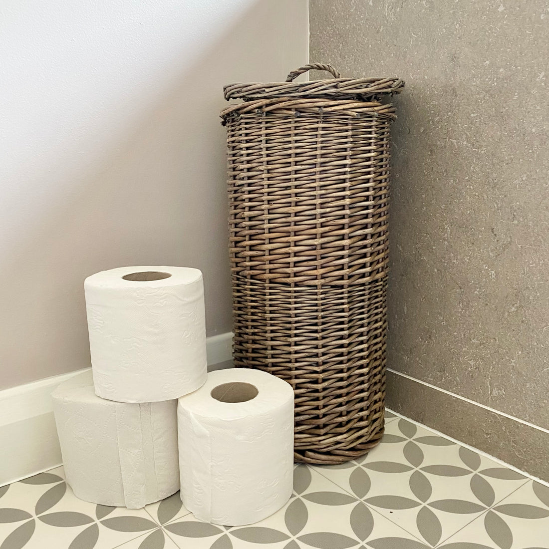 Wicker Round Toilet Roll Holder