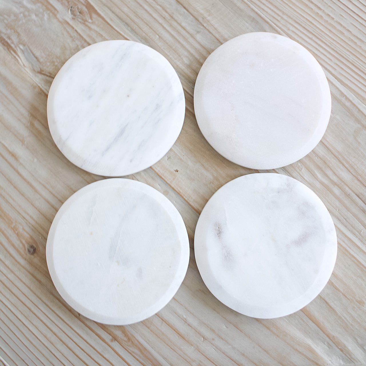 Round White Marble Coasters | Set of 4
